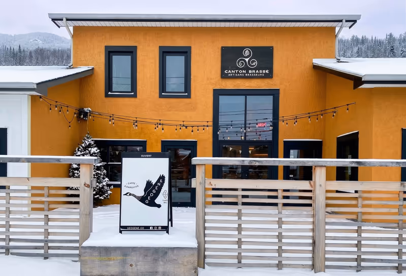 Projet commercial Canton Brasse, Estrie