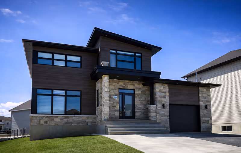 Résidence à Sherbrooke, Sherbrooke