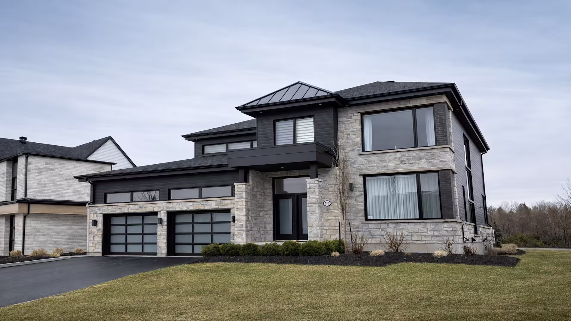 Maison sur mesure à Sherbrooke, Sherbrooke