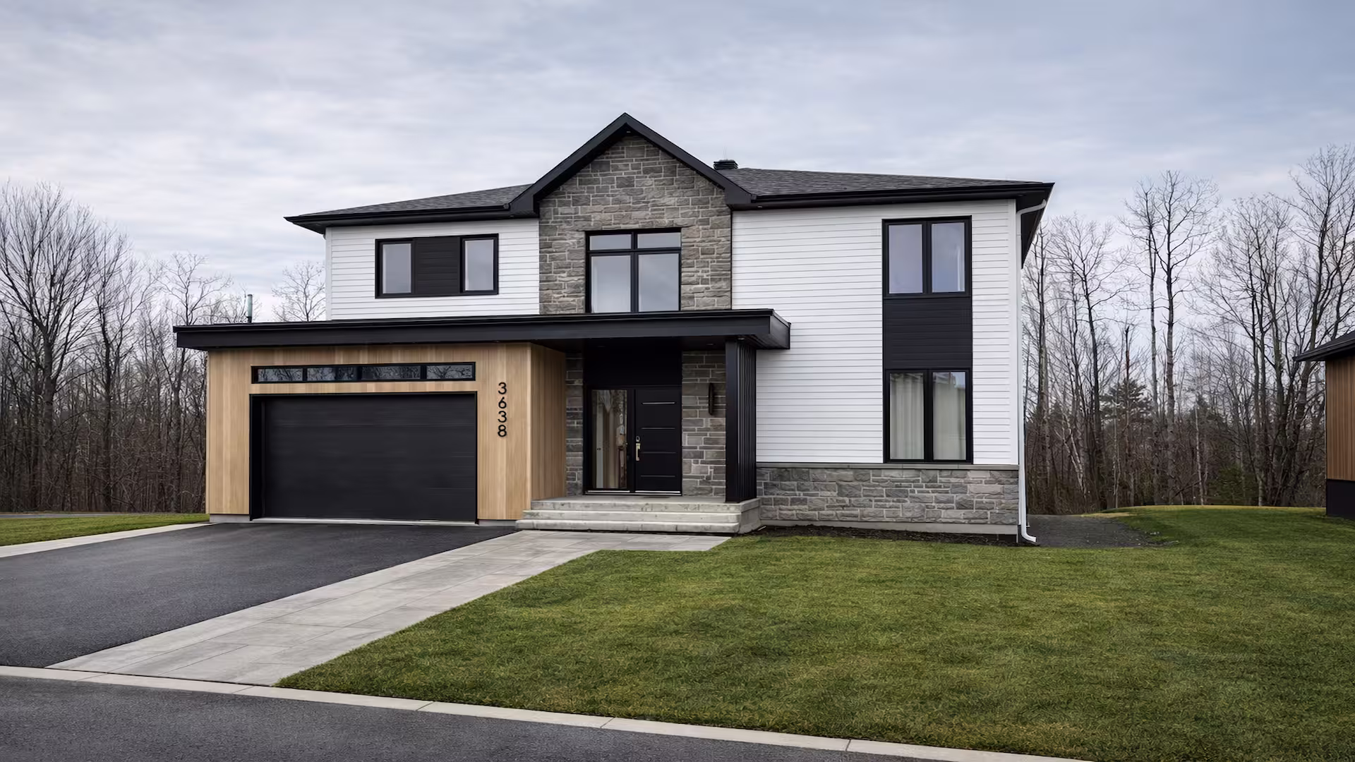 Maison sur mesure à Sherbrooke, Sherbrooke